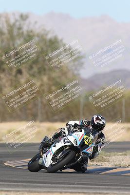 media/Nov-02-2025-CVMA (Sun) [[337aff29ab]]/Race 11-Amateur Supersport Open/